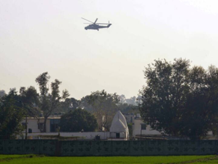 Pathankot airbase attack: US President Barack Obama asks Pakistan to punish perpetrators