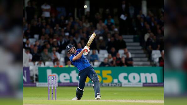 Liam Plunkett seals tie with last-ball six in England-Sri Lanka thriller at Trent Bridge