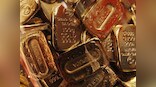 Gold futures fall by Rs 353 to Rs 41,853 per 10 gram on weak global cues as participants cut down positions