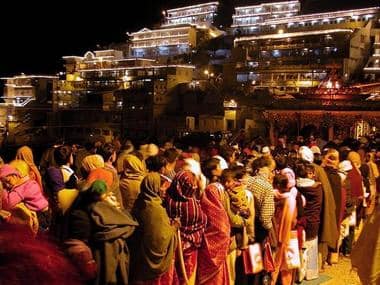 Over 1 lakh devotees visit Vaishno Devi shrine in first three days of Navratri in Jammu and Kashmir's Katra