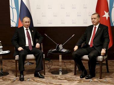 Turkish President Erdogan and Russian counterpart Putin meet to mend ties