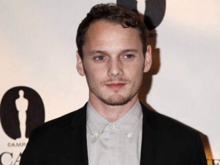 'Star Trek' actor Anton Yelchin dies in freak car accident at 27 'Star Trek' actor Anton Yelchin dies in freak car accident at 27