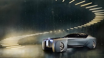 Rolls Royce showcases Vision Next 100 concept
