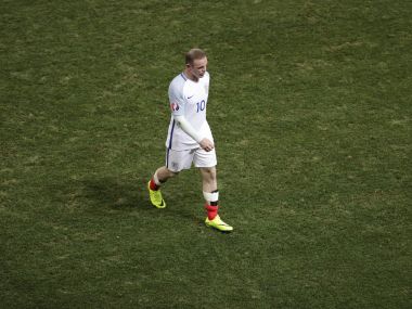 Euro 2016: Spain's white shirt jinx continues as hapless England shocked by minnows Iceland Euro 2016: Spain's white shirt jinx continues as hapless England shocked by minnows Iceland