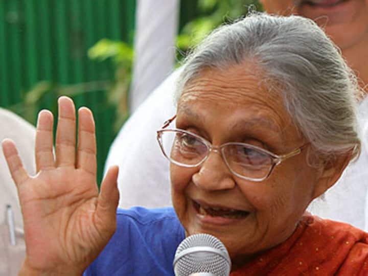 Sahara papers row: Sheila Dikshit junks Rahul's 'proof' against Modi, BJP alleges double standards