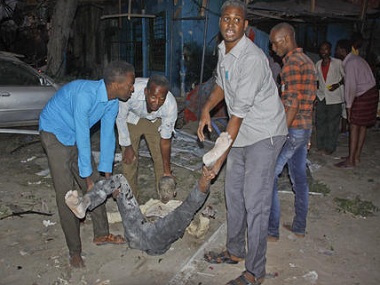 Militants attack hotel in Somalia Militants attack hotel in Somalia