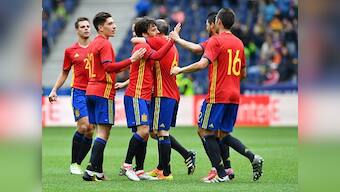 Euro 2016: Spain need confidence and 'old' hunger to complete an unprecedented treble