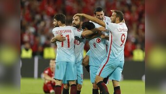 Euro 2016: Turkey stun Czech Republic to stay in contention for last-16