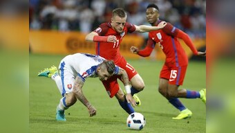 Foxes over Gunners: Jamie Vardy signs 4-year contract extension with EPL champs Leicester City