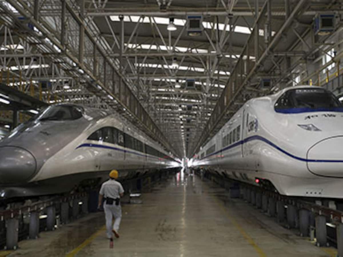Railway Minister's Big Update on Mumbai-Ahmedabad Bullet Train