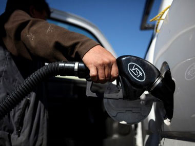 Saudi Aramco, Total mull entering India's retail fuel market Saudi Aramco, Total mull entering India's retail fuel market