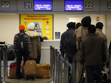 'Hello, I am an ISI agent. Wish to remain in India': Pakistani man tells Delhi airport officials 'Hello, I am an ISI agent. Wish to remain in India': Pakistani man tells Delhi airport officials