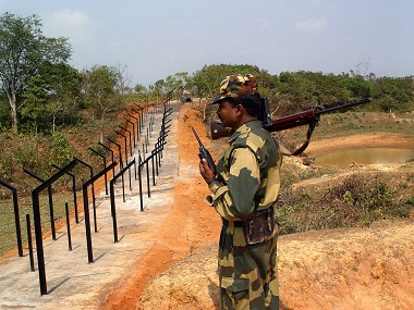 Indo-Bangladesh border to be sealed by June 2017: Centre Indo-Bangladesh border to be sealed by June 2017: Centre