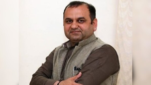AAP demands arrest of Maheish Girri, take out candle march to protest killing of NDMC officer