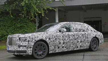 Spied: 2018 Rolls-Royce Phantom caught testing