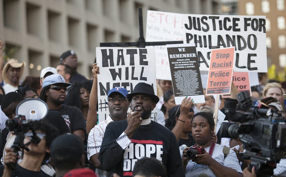 America's debate on police use of lethal force, especially against young black men, was set to hit fever pitch as a fourth officer went on trial Thursday in one of the highest-profile such cases of recent years. AFP America's debate on police use of lethal force, especially against young black men, was set to hit fever pitch as a fourth officer went on trial Thursday in one of the highest-profile such cases of recent years. AFP