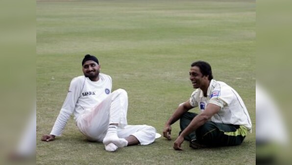 'Horsing around': Shoaib Akhtar laughs off 'brother' Bhajji's claims that he beat him up