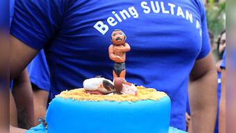 On Eid, Salman Khan fans celebrate the release of 'Sultan' in Mumbai