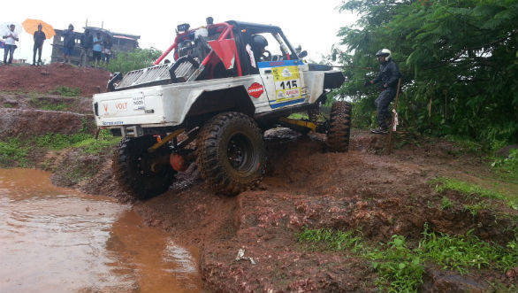 Image Gallery: 2016 Rainforest Challenge India Day 3 Image Gallery: 2016 Rainforest Challenge India Day 3