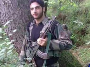 Once rivals, Kashmiri militants turn 'heroes' after death for separatists; shift in old guard's stand exposes hypocrisy
