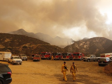 California wildfires burn in mountains north of Los Angeles and near 