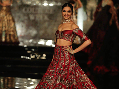 Deepika Padukone, Fawad Khan wow as Manish Malhotra's show-stoppers at Couture Week Deepika Padukone, Fawad Khan wow as Manish Malhotra's show-stoppers at Couture Week