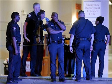 Dallas shooting: Suspect said he wanted to kill white officers, says city police chief Dallas shooting: Suspect said he wanted to kill white officers, says city police chief