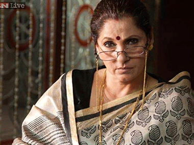 Naseeruddin Shah-Rajesh Khanna row: Dimple Kapadia responds to 'poor actor' remark Naseeruddin Shah-Rajesh Khanna row: Dimple Kapadia responds to 'poor actor' remark