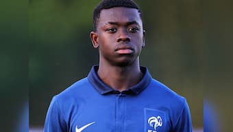 Premier League champions Leicester City sign France midfielder Nampalys Mendy