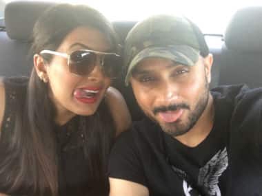 Geeta Basra (left) and Harbhajan Singh. Photo courtesy: Harbhajan Singh via Twitter.
