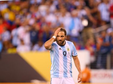 Gonzalo Higuain ditches Napoli for Juventus; completes third most expensive transfer of all time Gonzalo Higuain ditches Napoli for Juventus; completes third most expensive transfer of all time