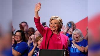 Clinton unveils plan to tackle student loan, Sanders calls it 'very bold initiative'