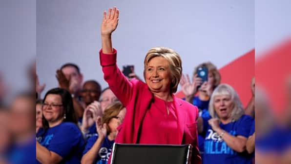 Ahead of US election, race between Clinton and Trump narrows with focus on 'swing states'