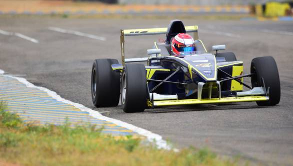 2016 JK Tyre Racing Championship Round 1: Maini and Mahadik win first two Euro JK 16 races 2016 JK Tyre Racing Championship Round 1: Maini and Mahadik win first two Euro JK 16 races