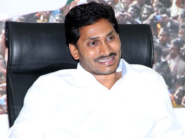 Rayalaseema's royal war: Will Chandrababu Naidu wipe out YSR's legacy by ruining Jagan Reddy? Rayalaseema's royal war: Will Chandrababu Naidu wipe out YSR's legacy by ruining Jagan Reddy?