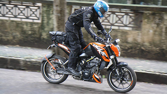 Better Riding: Up on the pegs Better Riding: Up on the pegs