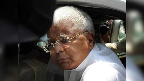 Mulayam Singh Yadav capable of solving Samajwadi Party crisis: Lalu Prasad