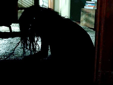 Lights Out review: Horror film wins with jump scares, avoids shallow shock value Lights Out review: Horror film wins with jump scares, avoids shallow shock value