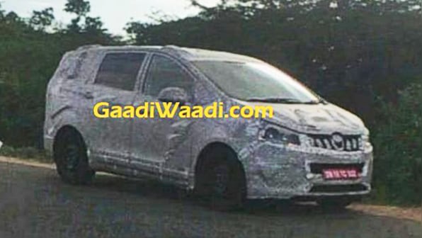 Mahindra TUV500 MPV spotted testing