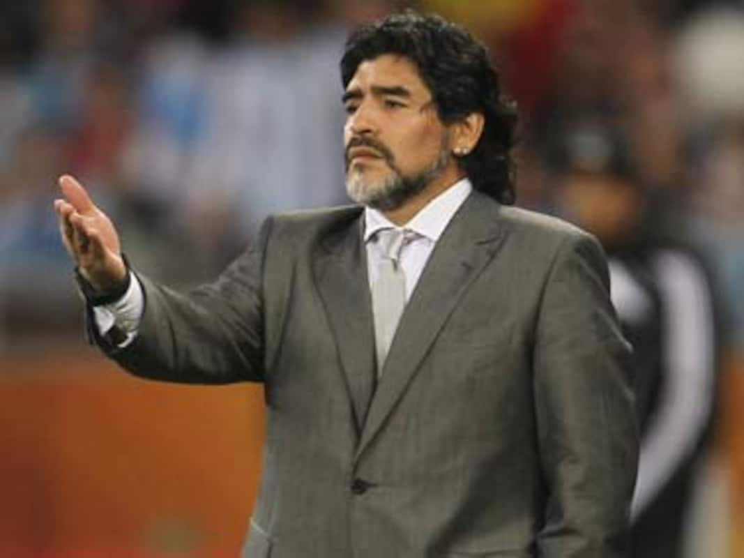 Diego Maradona Quits As Head Coach Of Argentine Club Gimnasia Y Esgrima After Three Months In Charge Sports News Firstpost