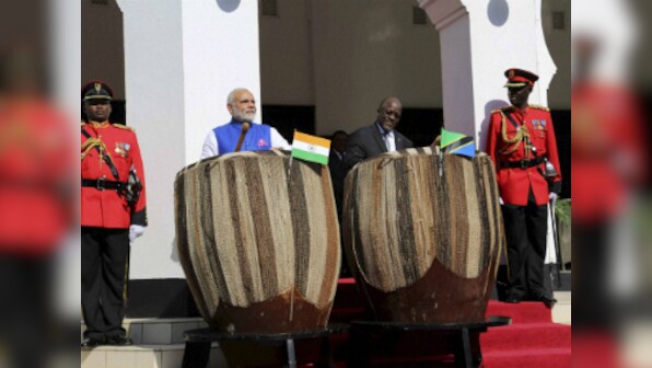 PM Modi and Magufuli beat the traditional drums enthralling Tanzanians