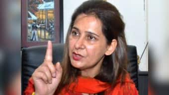 Navjot Singh Sidhu's wife formally inducted to Congress, hints former cricketer may join soon