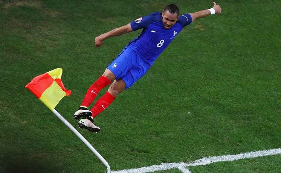 Payet-celebration-vs-Albania-Getty