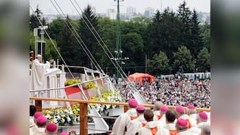 Pope holds Mass, celebrates Poland's deep Catholic roots in Czestochowa