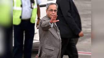 5 injured as vehicle in President's convoy skids off road; Mukherjee safe