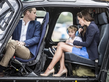 Toddler Prince George almost pilots a jet, thanks to dad Prince William Toddler Prince George almost pilots a jet, thanks to dad Prince William