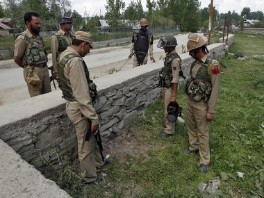 Firearms go missing from south Kashmir police station after mob attack Firearms go missing from south Kashmir police station after mob attack