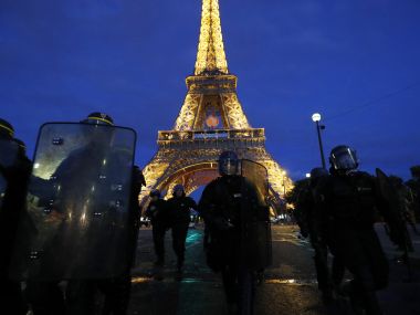 Forty arrested over Euro 2016 violence at Eiffel Tower in Paris Forty arrested over Euro 2016 violence at Eiffel Tower in Paris