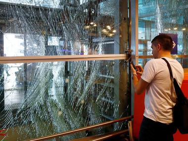 Turkish authorities detain 3 new suspects in connection with Istanbul attack Turkish authorities detain 3 new suspects in connection with Istanbul attack