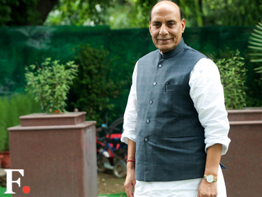 Kashmir unrest: Rajnath Singh accuses Pakistan of fomenting trouble in the Valley Kashmir unrest: Rajnath Singh accuses Pakistan of fomenting trouble in the Valley